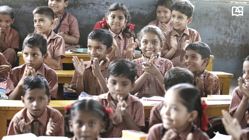 kids embracing new age classroom